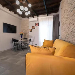 Appartement Rock N - Piazza Di Spagna - Via Del Babuino, Rome